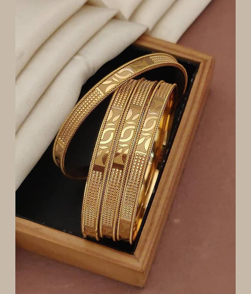 Shivay Fashion Gold Bangle ( Pack of 1 )