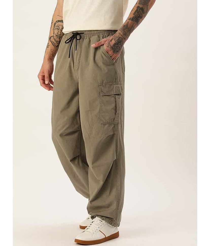 Bene Kleed Unisex Parachute Fit Cotton Cargos Trousers view 3