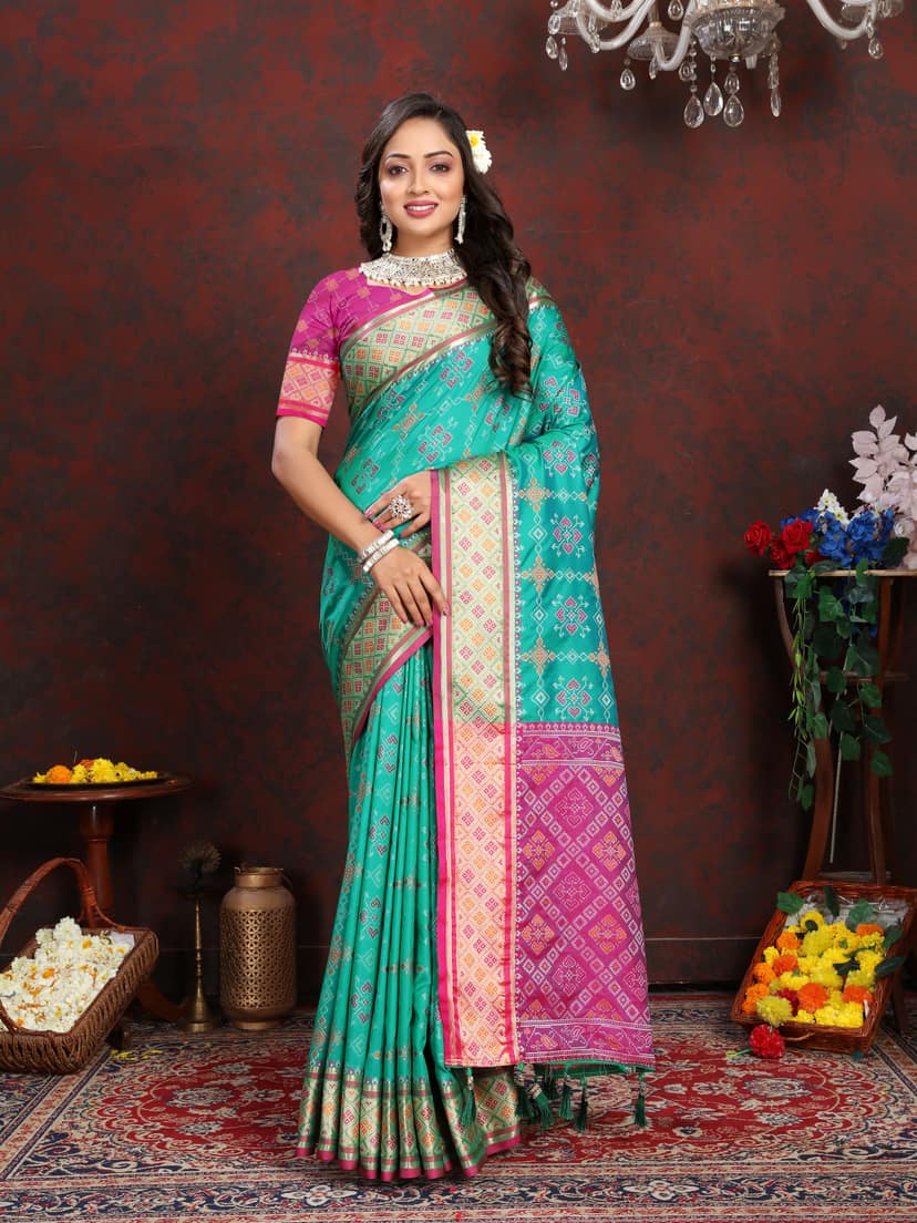 Soft Patola silk saree with Meenakari zari weaw...