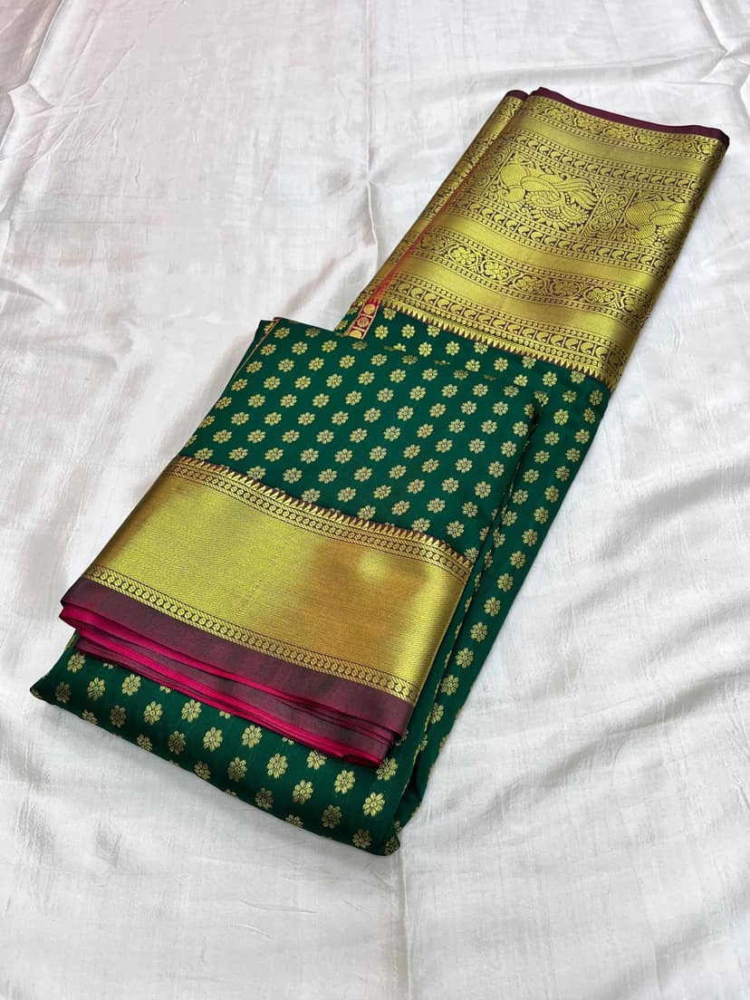 Dark Green Color Long Border Saree with Gold Zari work Contrast Pallu and Plain Bordered Blouse view 3