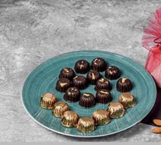 Dark Date With Almond Chocolate