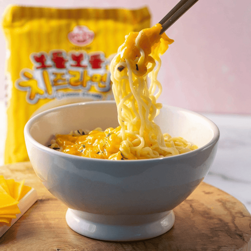 Ottogi Cheese Ramen Rich Flavor with Savory Cheese Korean Style Vegetarian Instant Noodles 111gm, Pack of 2, The Product of Korea (Imported) view 3