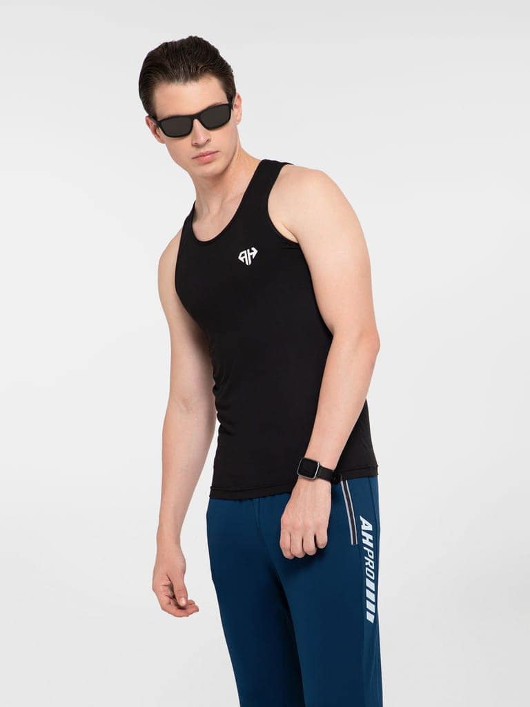 AH Gym Vest Black 4-Way Stretch view 3