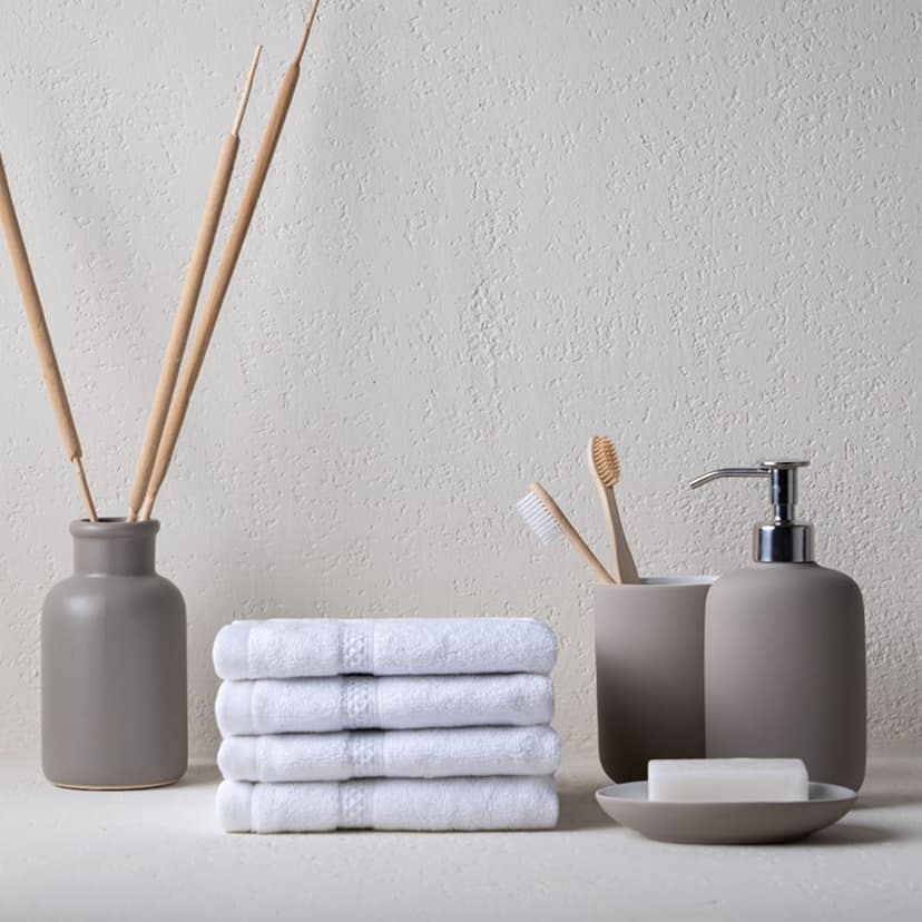 Feather & Spun Bamboo Cotton Face Towel(Pack of 4) | Lavender Fragrance | Oeko-TEX® Standard 100 | Anti Microbial | Fade Resistant | Double Needle Stitch | 600 GSM - 33 cms x 33 cms view 4