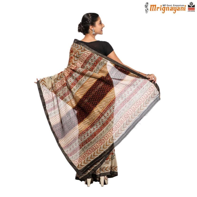 HANDLOOM MAHESHWARI SILK SAREE WITH BLOUSE (SKU - 3N0104050422, SAREE - 1274) view 4