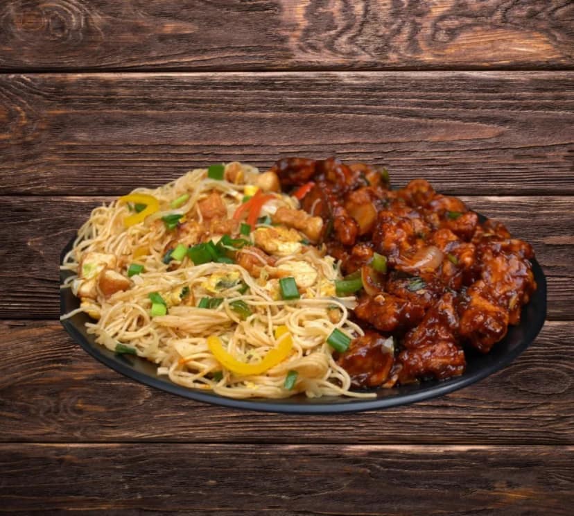 Chicken Noodles+Chilly Chicken Gravy