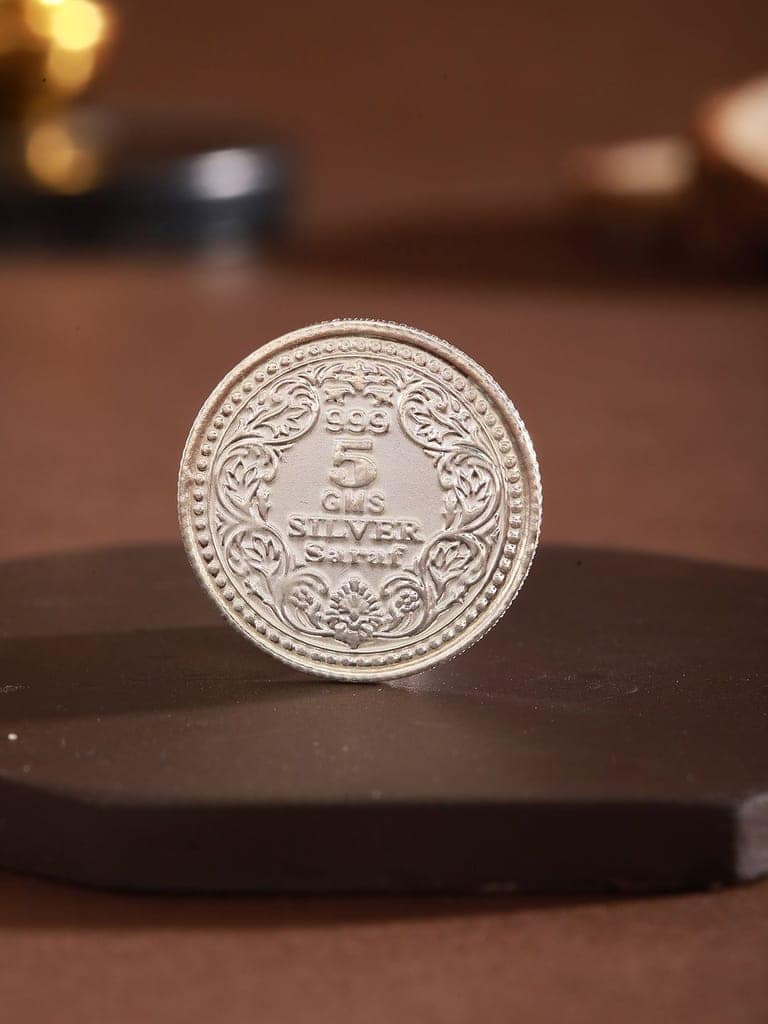 999 Silver Empredd Victoria 5 gram Silver Coin view 2