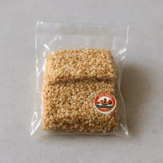 arti Store's rajgira chikki