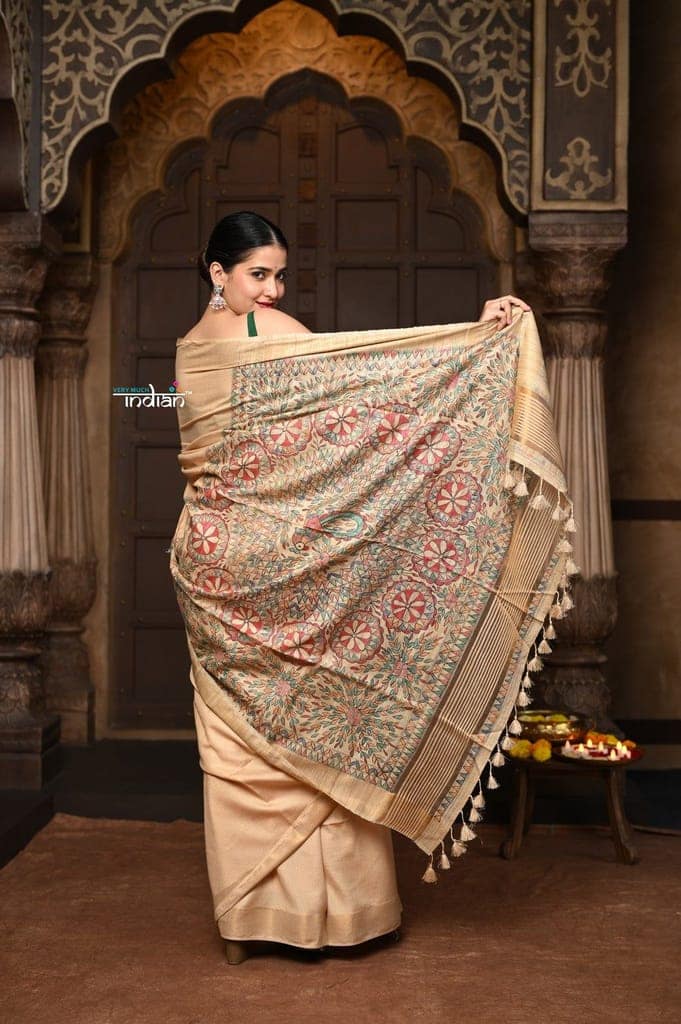 Parampara ~ Elegant Beige Cotton Viscose Saree with Exquisite Hand-Painted Madhubani Art view 4