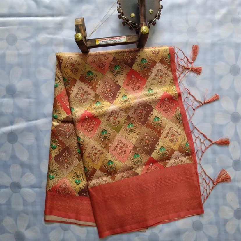 Silk Cotton Saree with Blouse view 3
