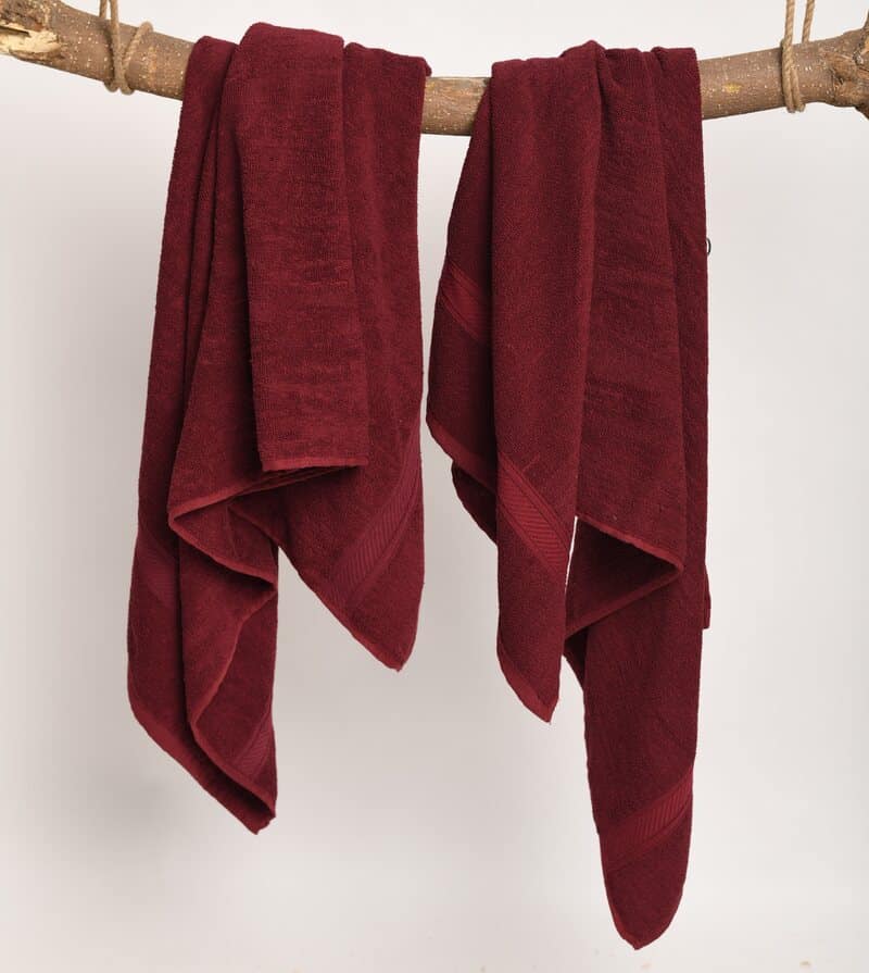 Furnofy Cotton 450 GSM Bath, Hand Towel Set Maroon (Pack Of 4) view 2