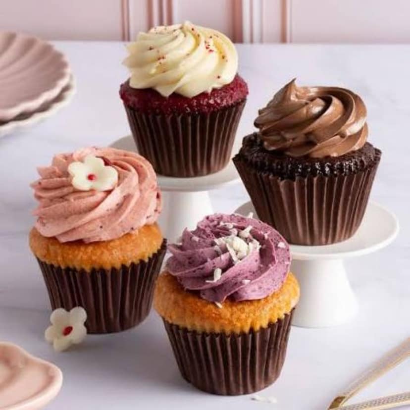 Assorted Gourmet Cupcakes Set - 3 kg - Pack of assorted cupcakes view 4