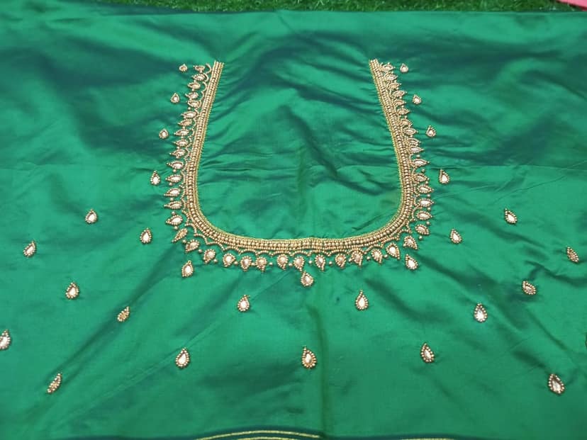 Green Saree With Golden Zari And Pearl Embroidery Work view 2