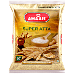 Ahaar Super Whole Wheat Atta, 5 Kg