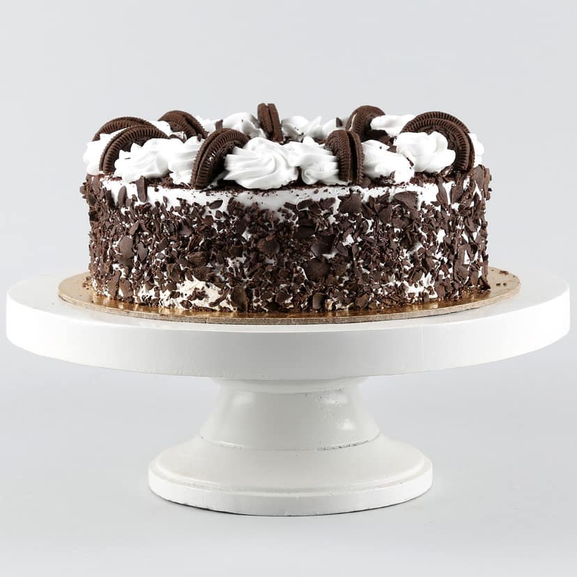 Birthday Special Black Forest Cake Half Kg view 3