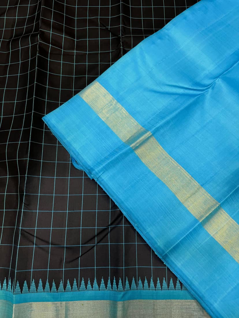 Black Color Traditional Checkered Kanjivaram Pure Silk Saree view 2