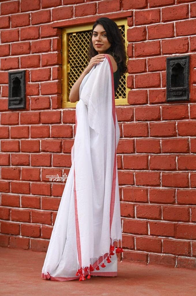 Saadgi ~Pure Cotton Handloom Sarees with Intricate Borders ~ White view 3