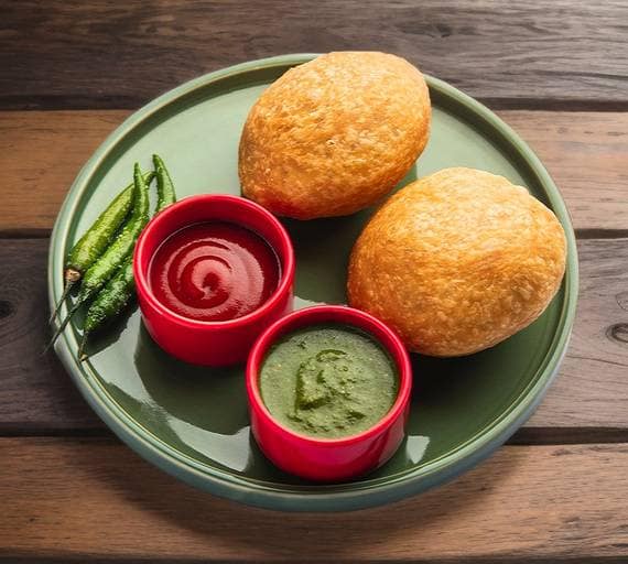 Dal Kachori with chutney [2 pcs]