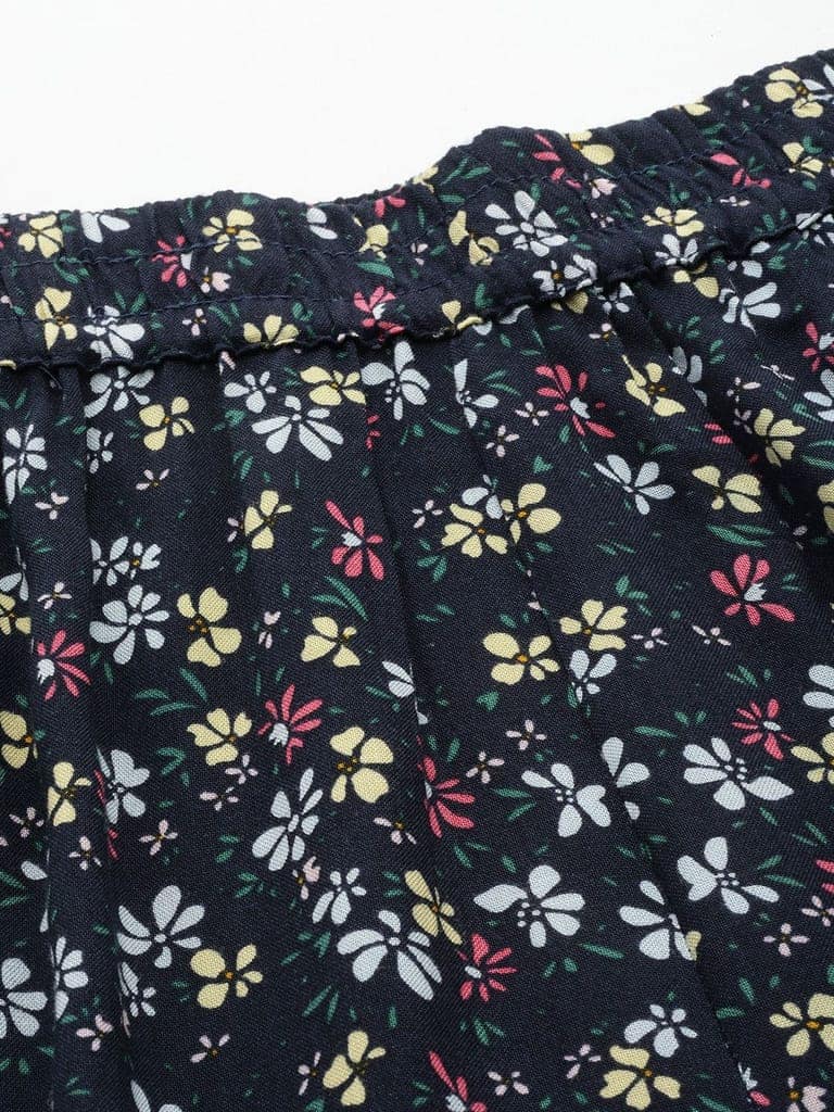 Women Pure Cotton Printed Lounge Pants view 4