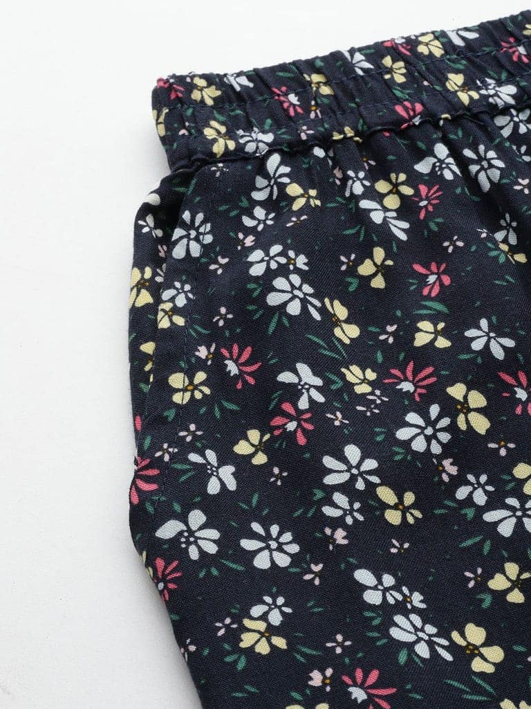 Women Pure Cotton Printed Lounge Pants view 5