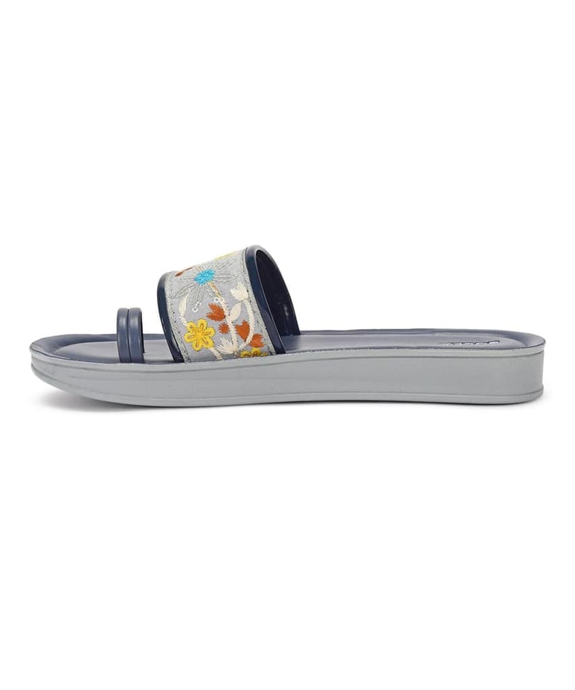 Paragon K7012L Stylish Lightweight Comfortable Casual Sliders for Women view 2