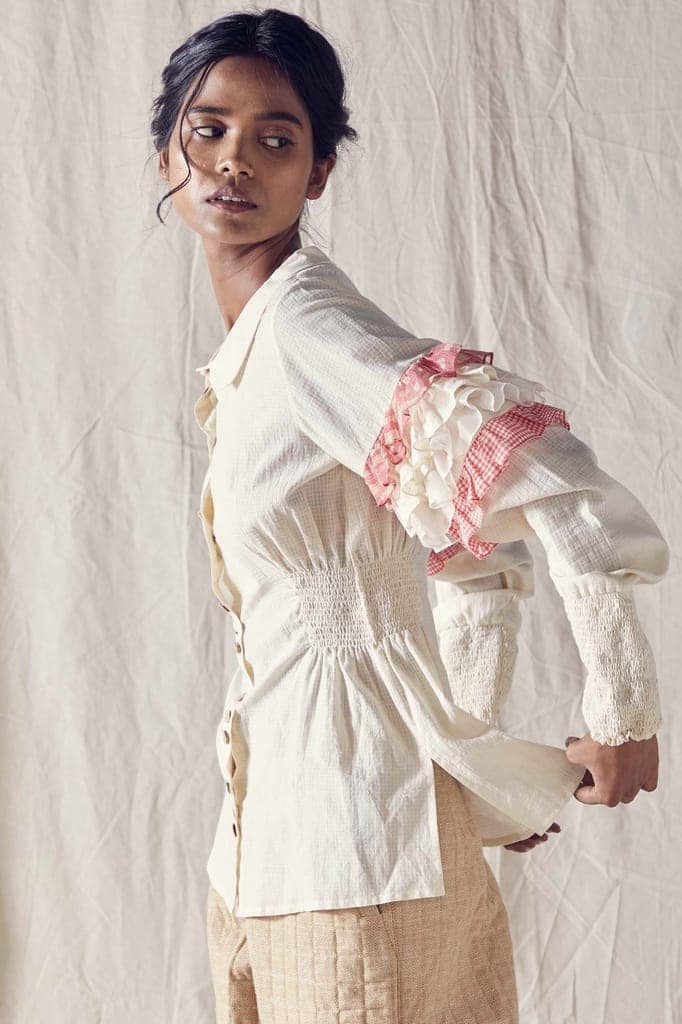 Ruffled Sleeve Shirt In Off White Cotton Khadi Mulmul view 2
