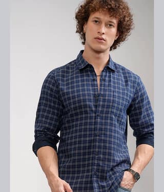 Highlander Cotton Blend Slim Fit Checks Full Sleeves Men's Casual Shirt - Blue ( Pack of 1 )