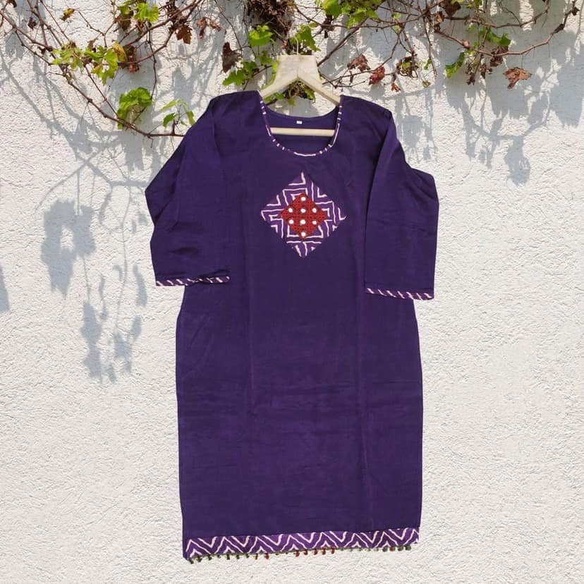 Garvi Gurjari (A Gujarat Govt Enterprise Purple Hand Embroidered Mashru Silk Kurti(GGCMSK01) view 2