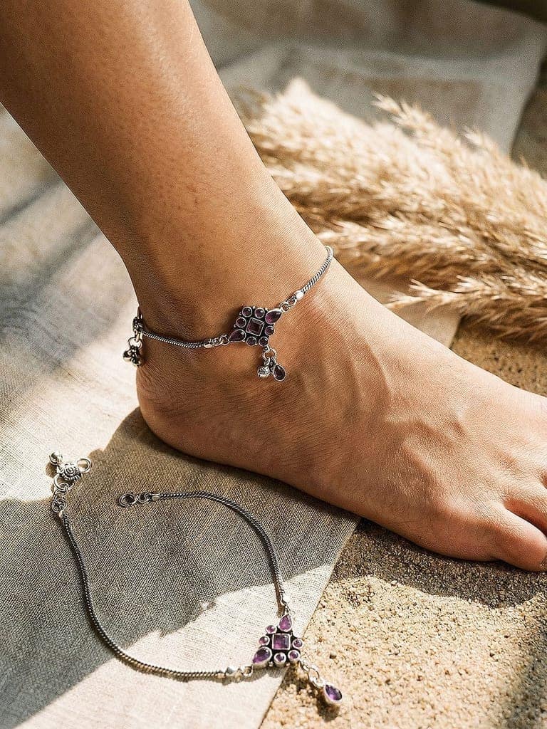Silver Toned Pink Crystal Stones Embeded Geometric Charm Delicate Payal Anklet view 2