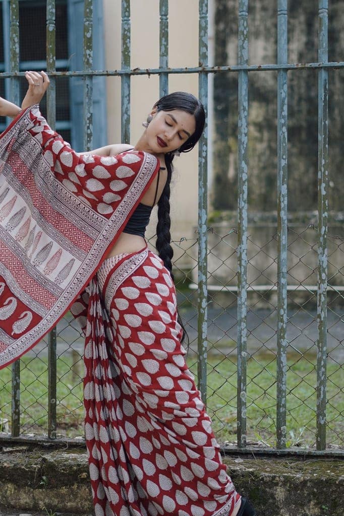 Kaisori Nandana Bagh Patti boota handblockprinted cotton saree view 7