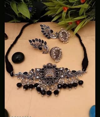 Samridhi DC Silver Alloy Necklace Set ( Pack of 1 )