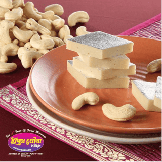 VIPUL DUDHIYA SWEETS Kaju Katri, 500 gm