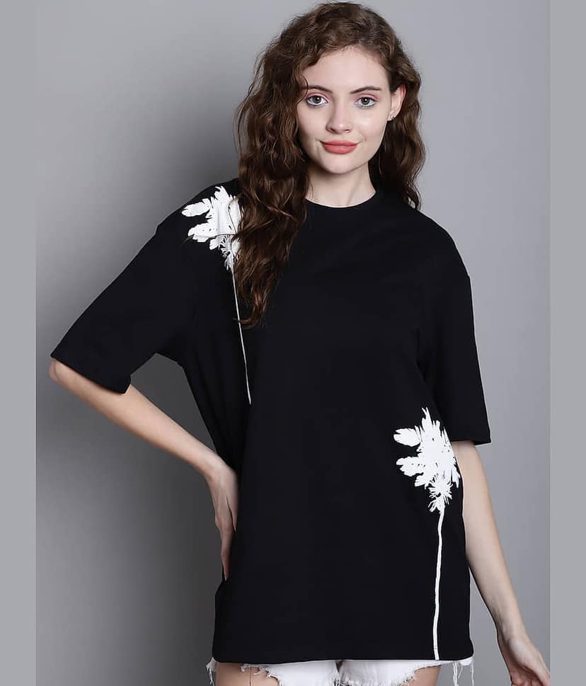 DOOR74 Women Cotton Printed Oversized Fit Round Neck T-Shirt ( Black )