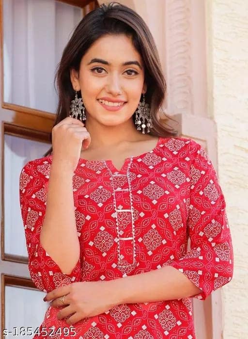 Women Rayon Printed Red Kurti With Pant ( Red) view 3
