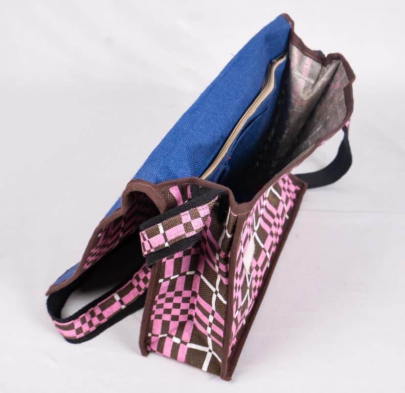 Retro Checkered Canvas Crossbody Bag with Adjustable Strap view 4