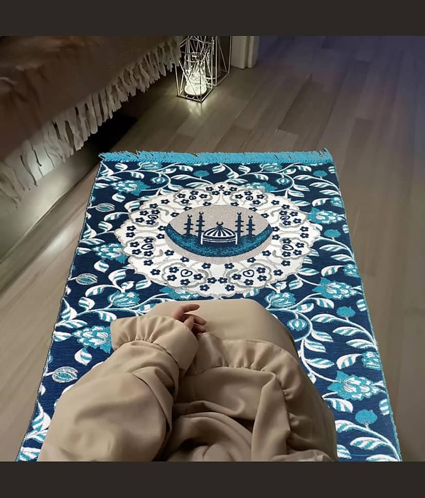 FURNISHING HUT Aqua Single Anti-skid Velvet Prayer Mat ( 106 X 68 cm ) view 2