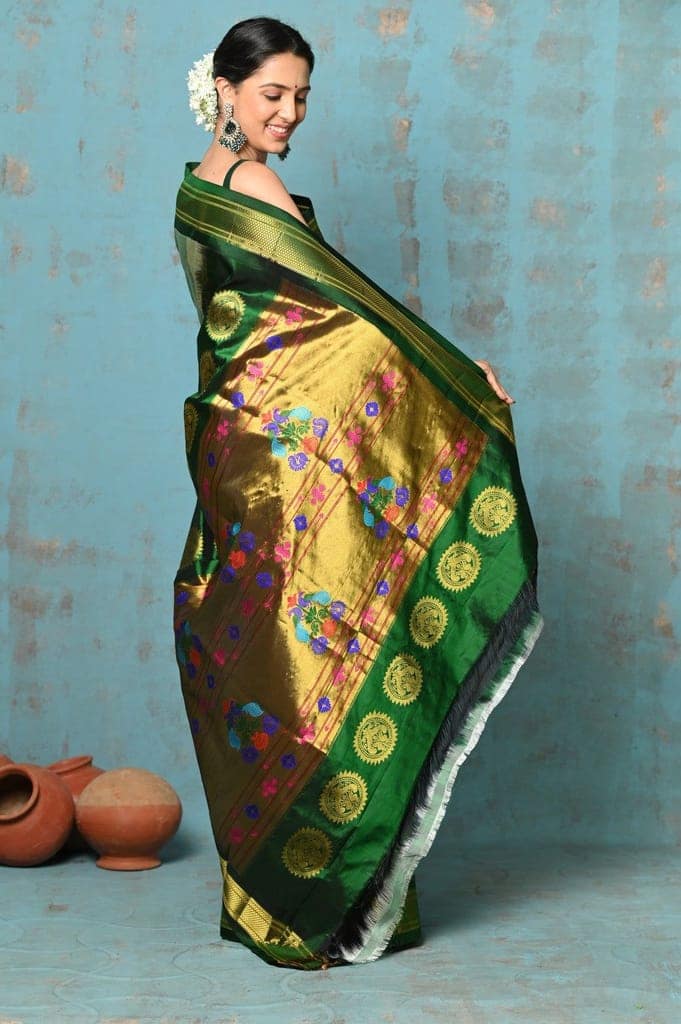 Tyohaar ~ Exclusive Handloom Pure Silk Maharani Paithani With Contrast Pallu ~ Pista Green view 4