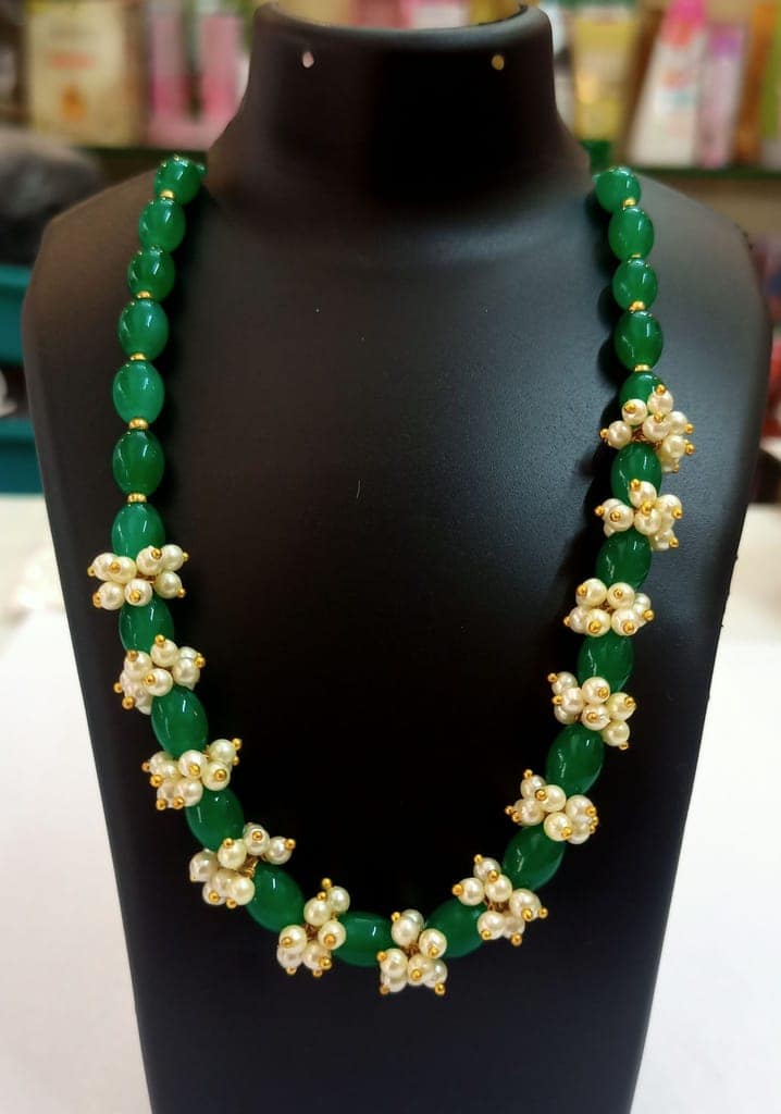 Green Onyx and Pearl Beaded Necklace view 3