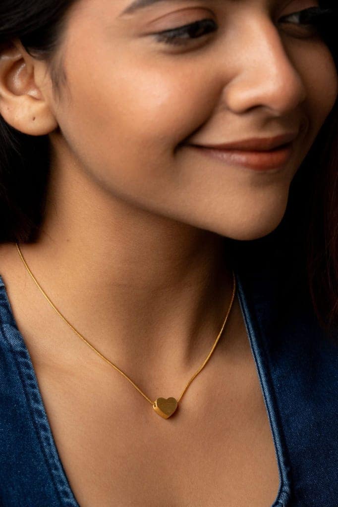 Dainty Heart Neckchain view 2