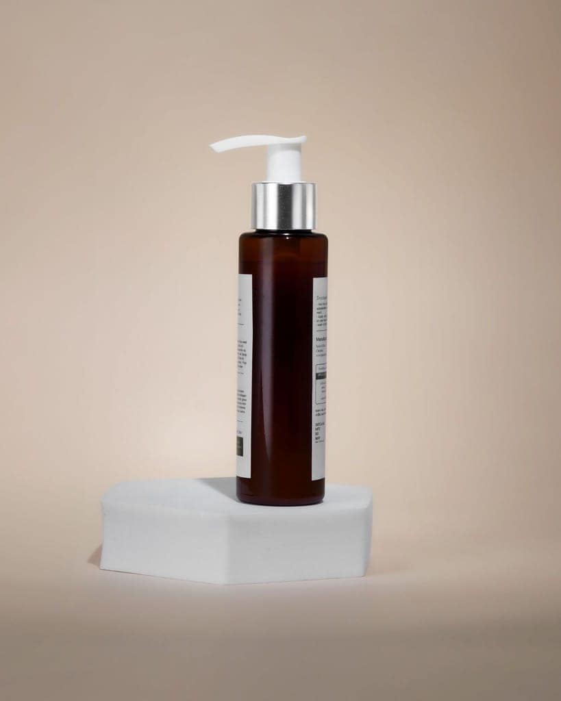 Charcoal Face Wash - 100Ml view 3