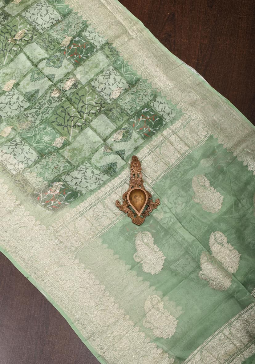 Pure Silk Banarasi Chiffon Saree in Green with Floral Printing and Zari | SILK MARK CERTIFIED view 10