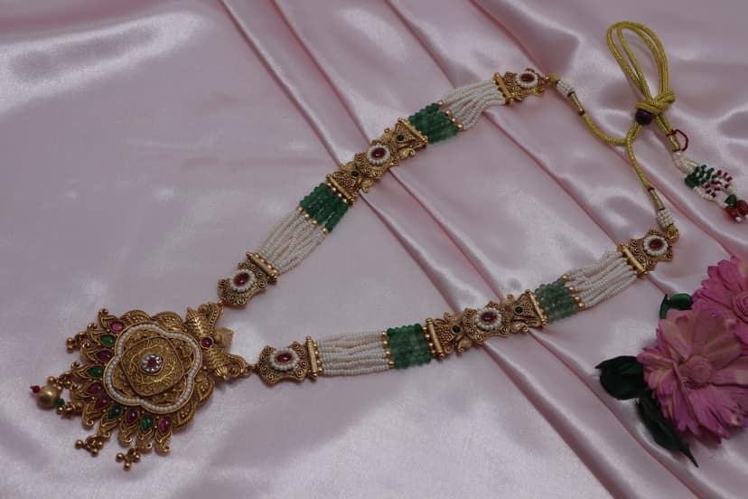 Traditional Gold Plated Pearl & Stone Choker Necklace Set with Earrings view 3