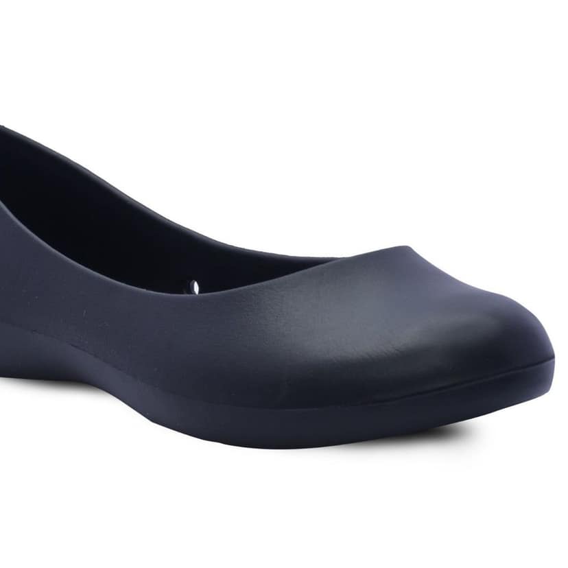 Paragon Women Black Moccasins (K3407L-BLK) view 7