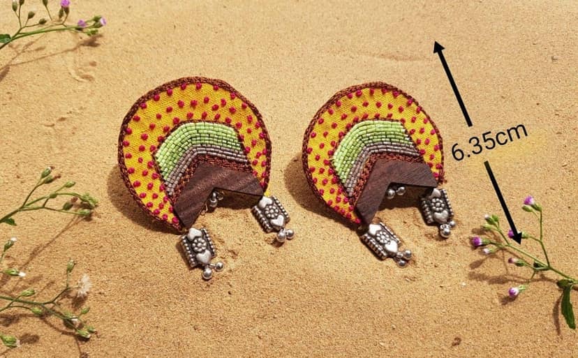 Deewangi Earring view 2