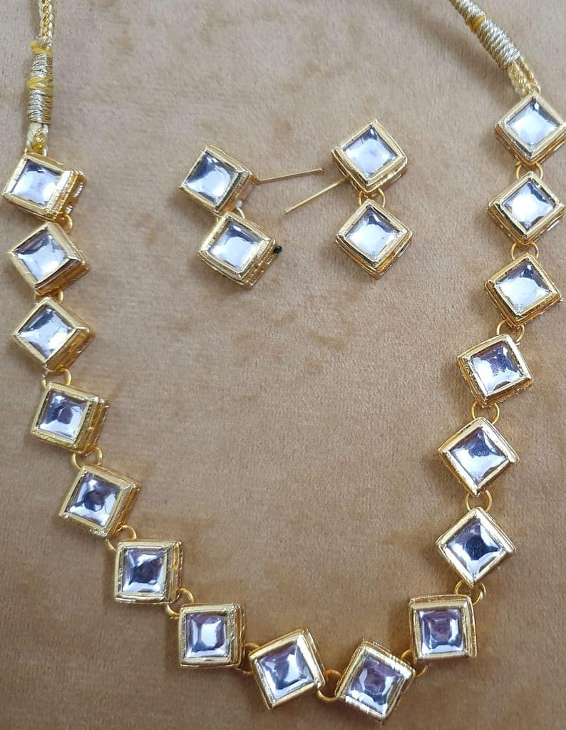 Kundan Gold plated single layered necklace view 3