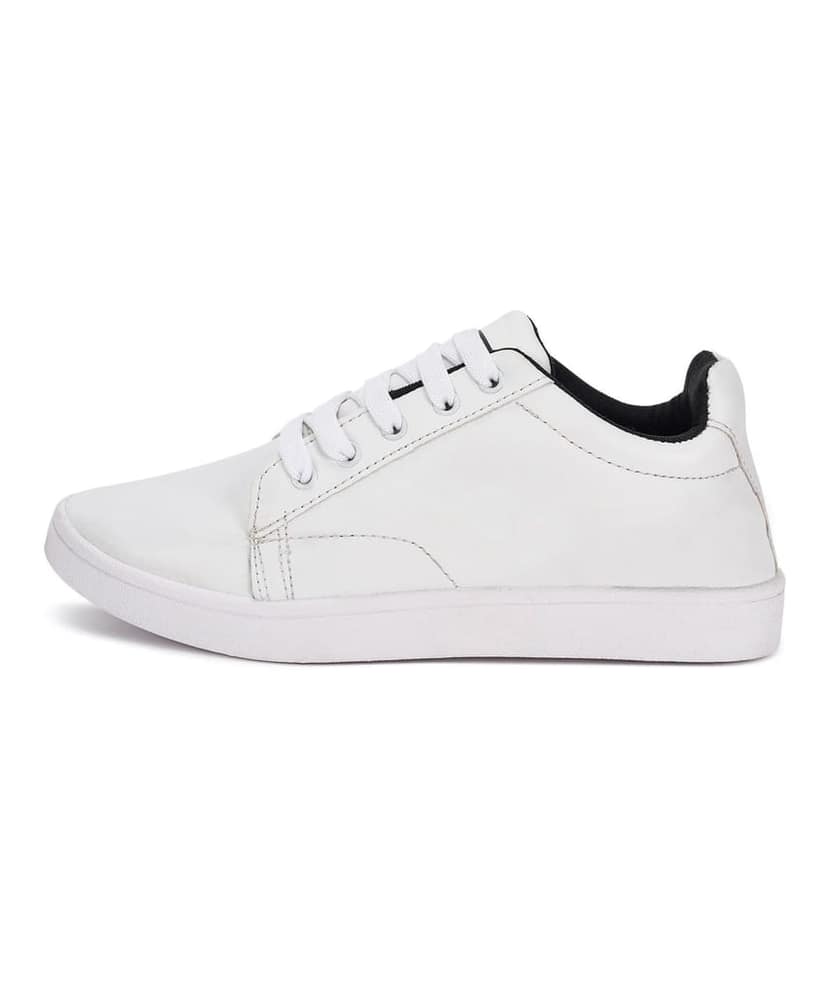 Paragon Stylish, Comfortable Dailywear Casual Cushioned Shoes view 4