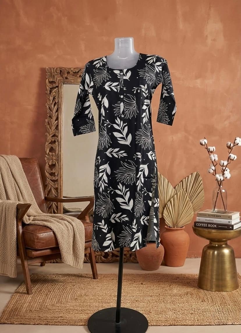 Glamvila Leaf Charm Kurti view 3