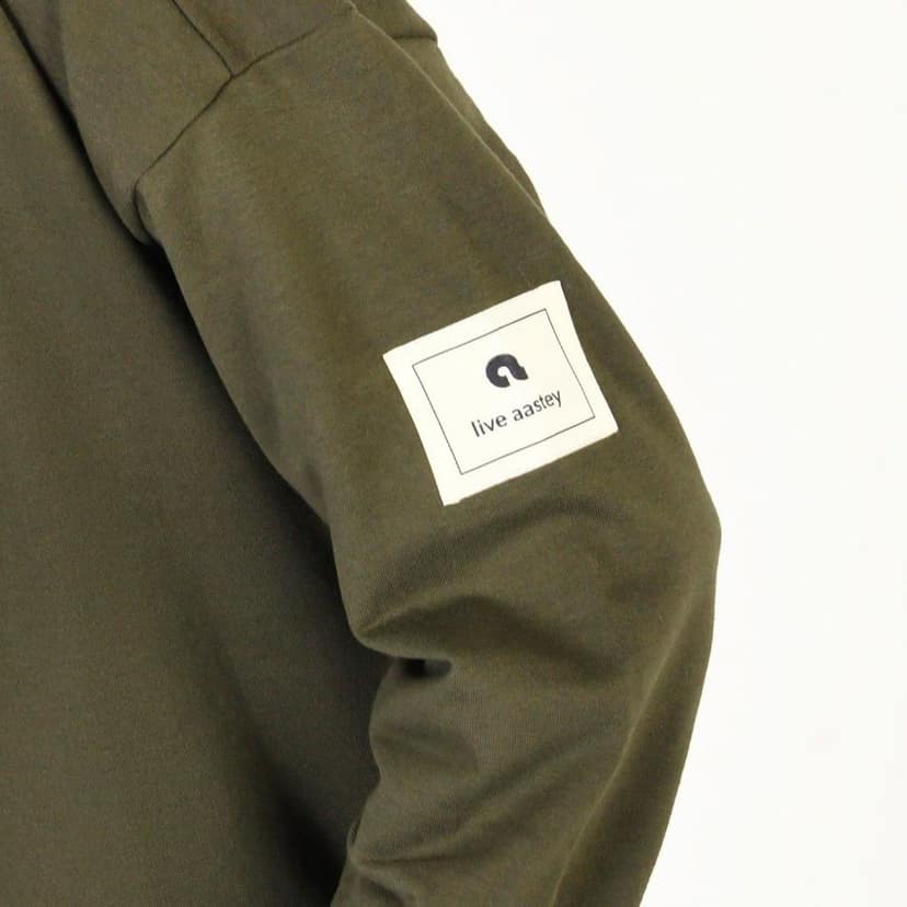 Get Cosy Sweatshirt - Olive Green view 4