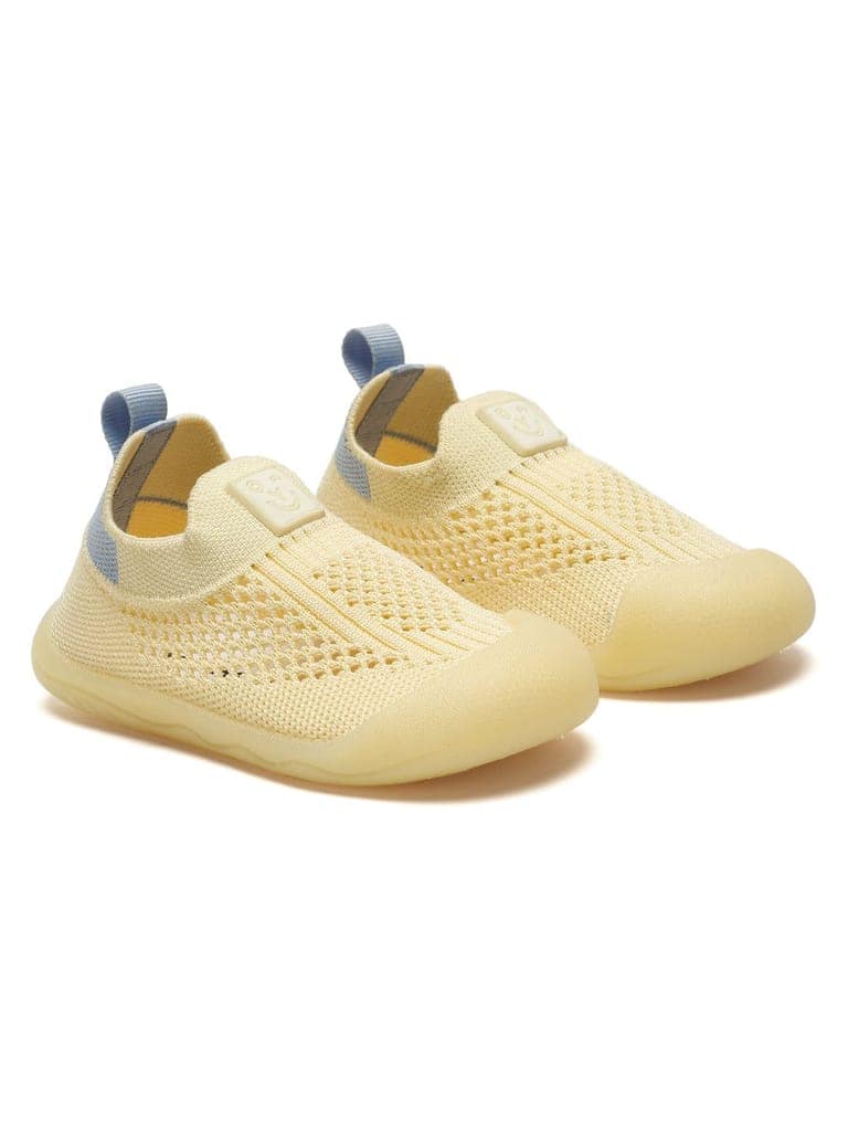 Jello Toddlers' Pineapple Shoes - Yellow (Unisex) view 3