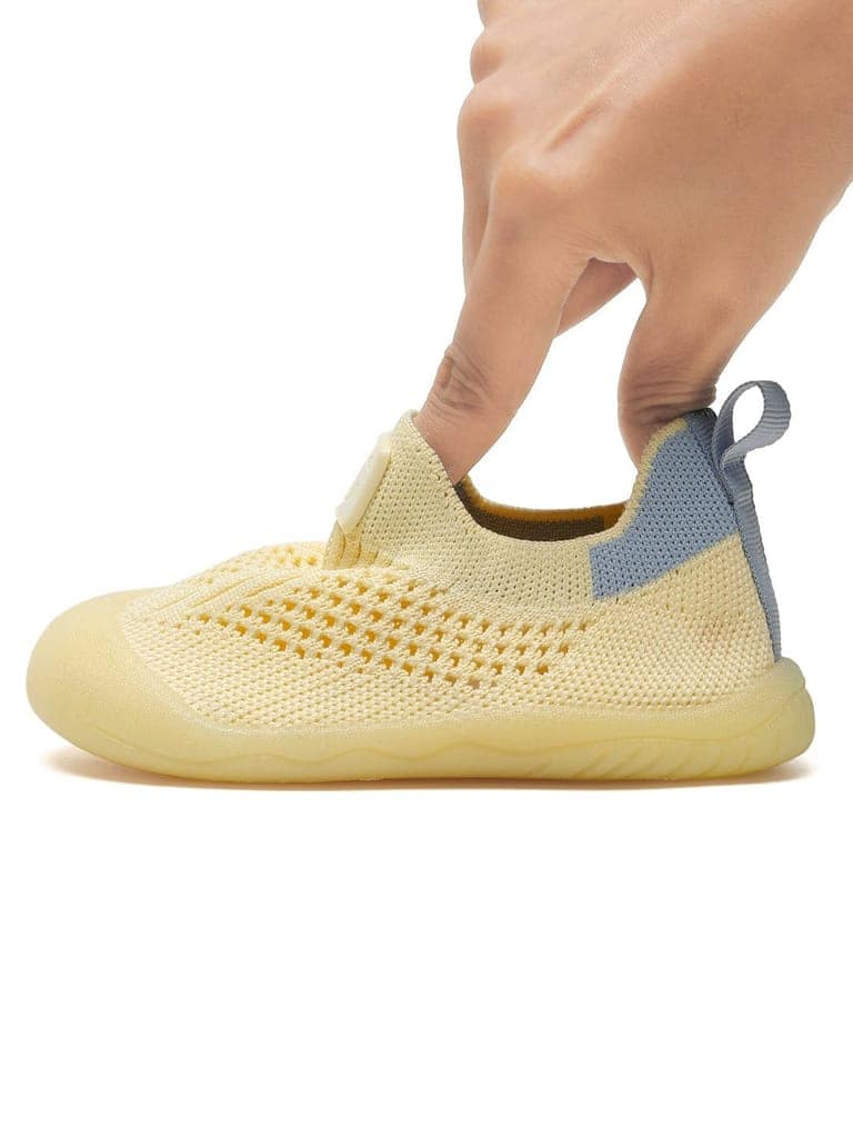 Jello Toddlers' Pineapple Shoes - Yellow (Unisex) view 8